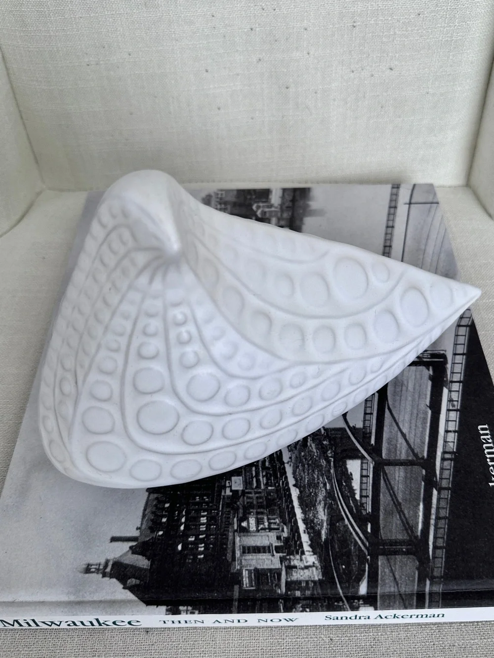 Jonathan Adler Menagerie Medium Teardrop Bird Figurine White Ceramic Matte